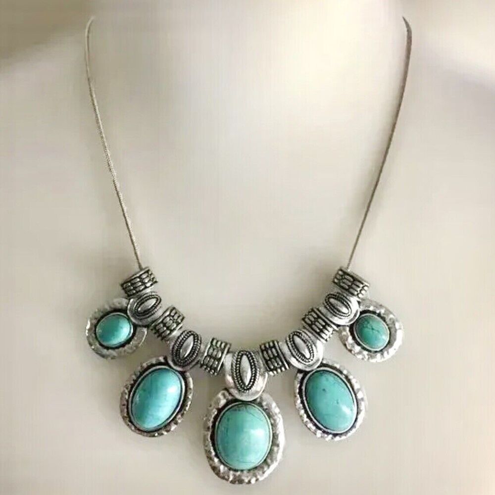 Silver Tone Faux Turquoise Statement Necklace Chain Extender Spring Clasp